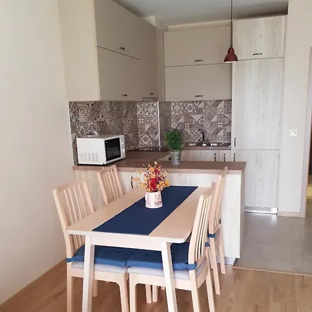 Apartment Bright And Newly Refurbished Near Center *
