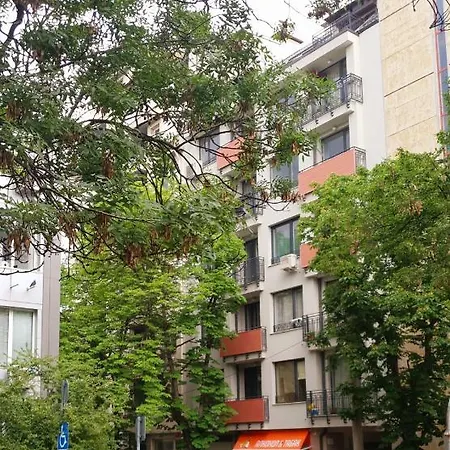 Bright And Newly Refurbished Near Center Apartment Sofia